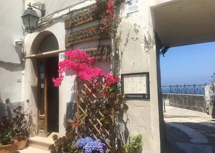 بيت ضيافة Al Castello بيسْكيتْشّي