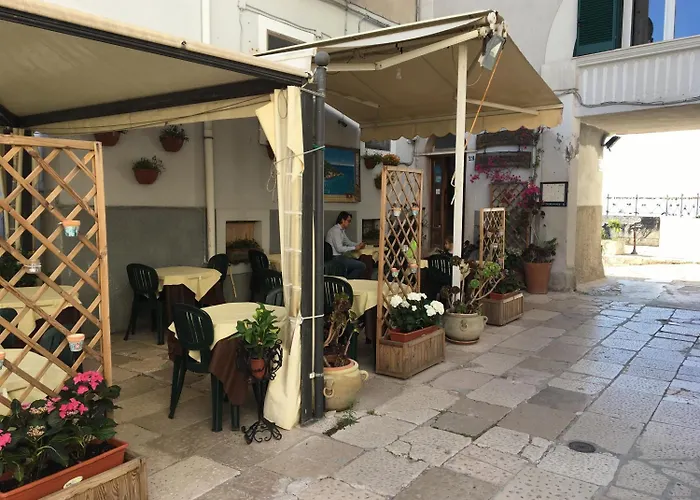 بيت ضيافة Al Castello 3*