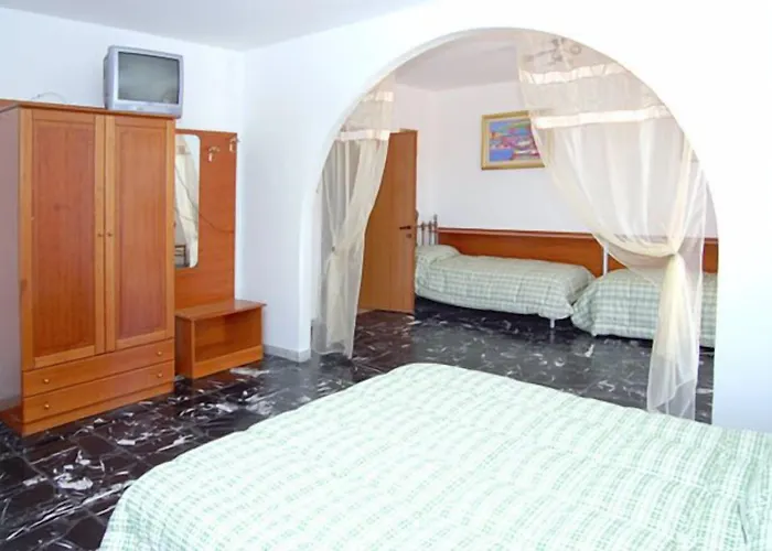 بيت ضيافة Al Castello