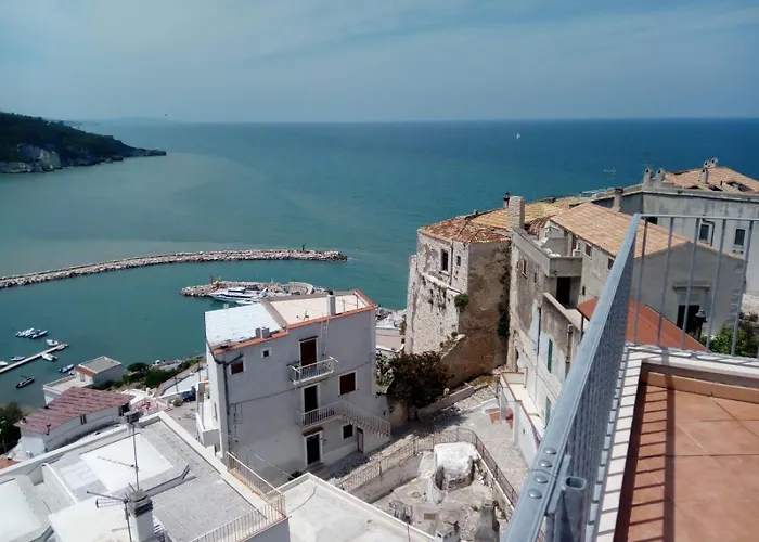 بيت ضيافة Al Castello بيسْكيتْشّي