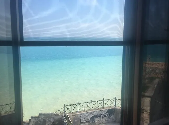 Al Castello بيت ضيافة