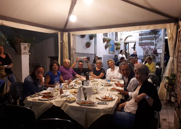 بيت ضيافة Al Castello